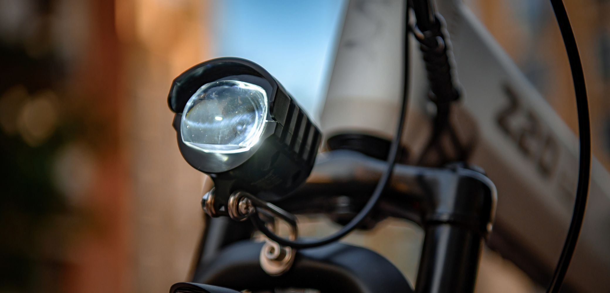 Nighttime Cycling Safety System Setup Guide From Being Seen to Seeing Everything